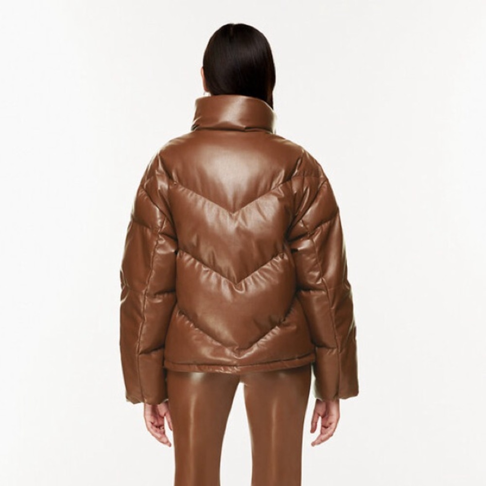 Aritzia Wilfred Cloud Puff Vegan Leather in Cognac - Picture 8 of 8